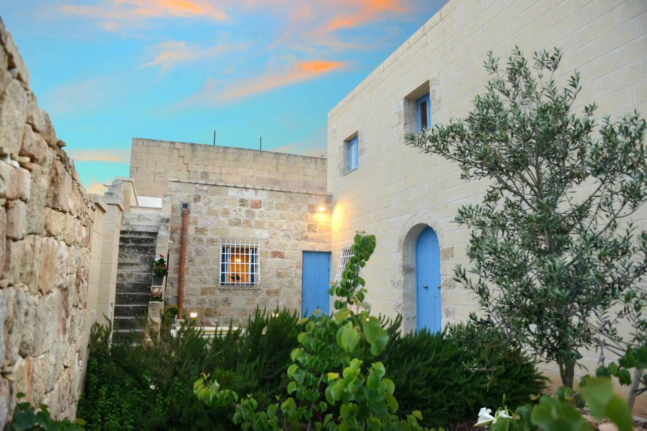 Villa Four Winds Farmhouse Birżebbuġa Exterior foto